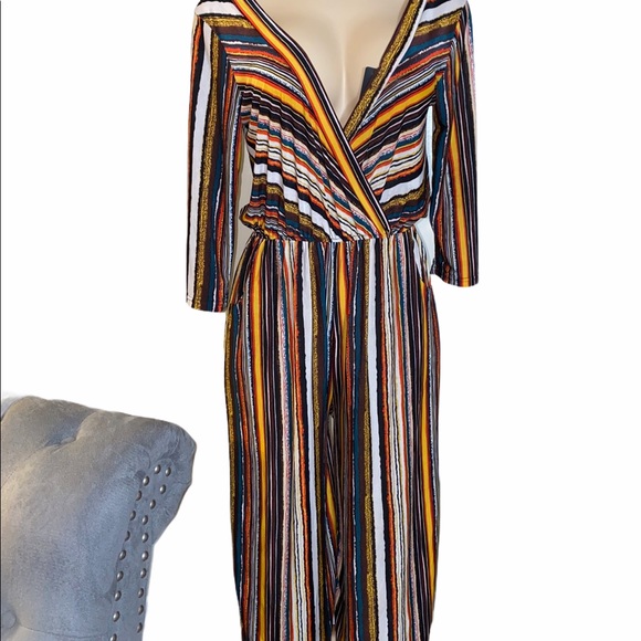 Stylish Jumpsuit - Picture 5 of 7